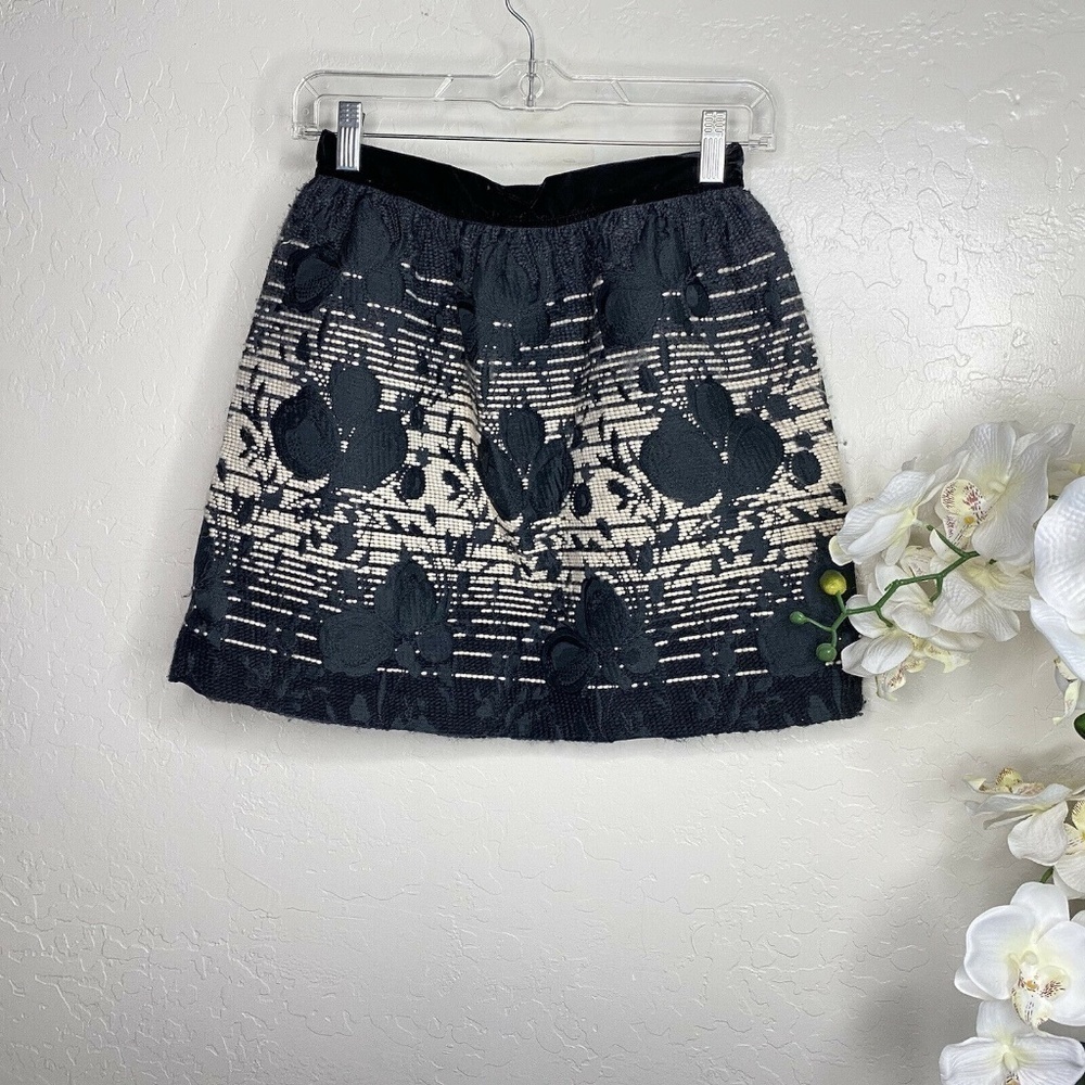 Anna Sui Black & White embroidered & tweed Skirt